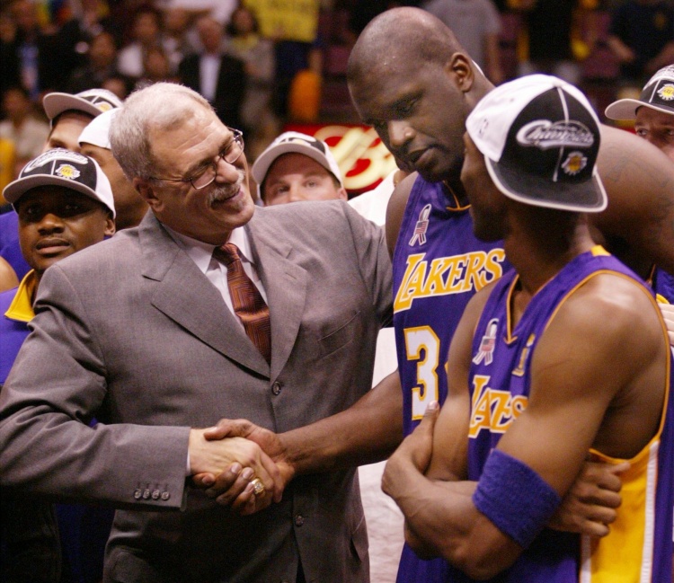 华体会官网-2000年以来NBA最佳阵容一阵中的内线变迁：蓝领球员屡获青睐，一位巨星长期垄断近七载