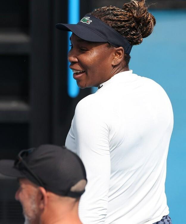 澳网首日赛程公布：阿卡萨巴夜场亮相，白卓璇张之臻出战