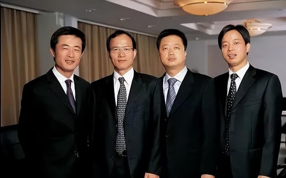 华体会体育-出身浙江豪门，前夫是上海顶级富豪，现仍在前夫集团担任高层领导