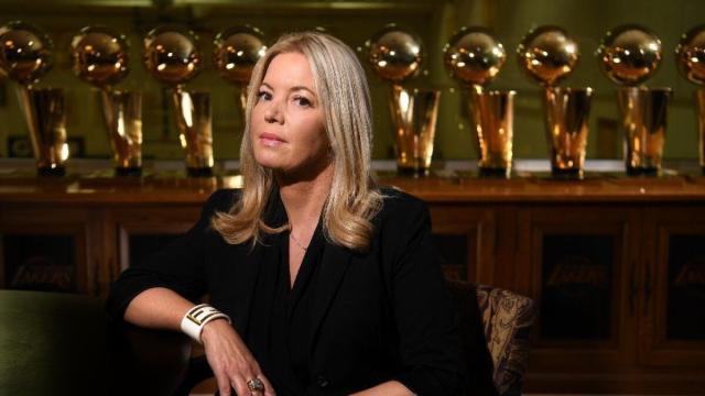 华体会HTH-詹姆斯团队插手湖人事务？珍妮·巴斯：我才是话事人