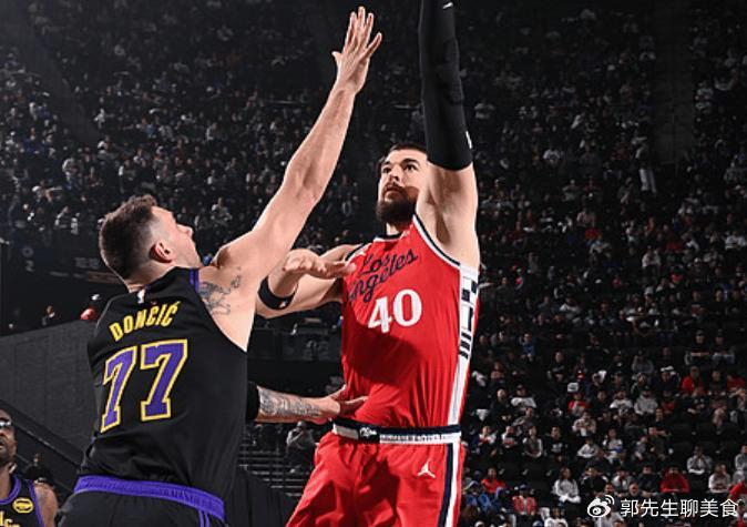 华体会体育-拒绝26分大逆转！湖人惜败快船，詹姆斯创历史第一，哈登21投6中|詹姆斯·哈登|小卡|科林斯|伦纳德|丹佛掘金队_新浪体育_新浪新闻