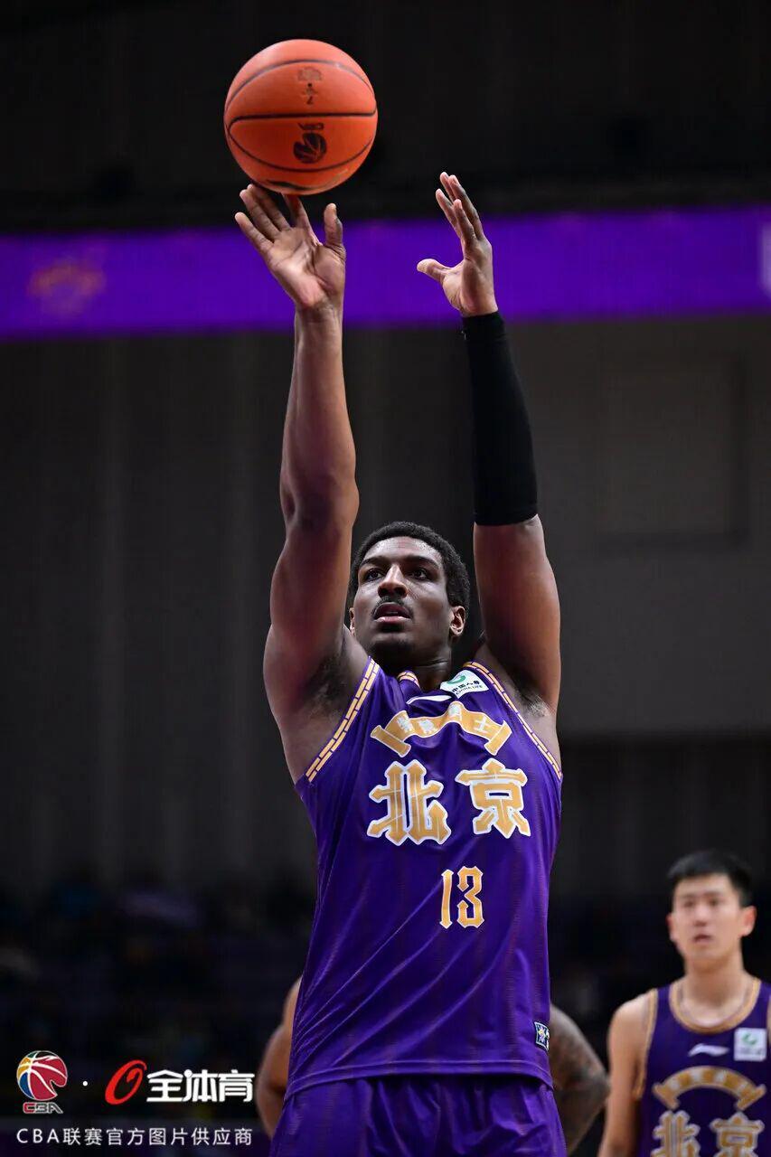 华体会官网-赛场直击丨攻防失守 惨败卫冕冠军