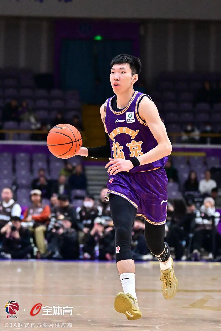 华体会官网-赛场直击丨攻防失守 惨败卫冕冠军