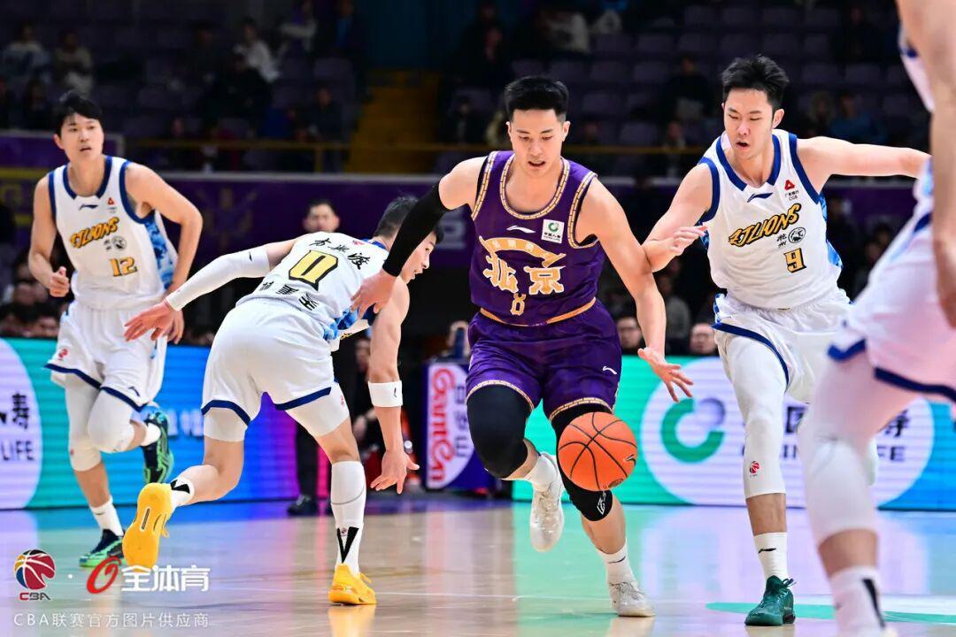 华体会官网-赛场直击丨攻防失守 惨败卫冕冠军